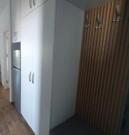 Stadium & Terrace Apartment *